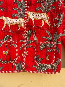 Manteau d'hiver de luxe fait à la main en coton matelassé bohème réversible pour femmes - Product Image 3