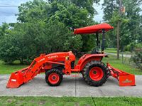 Mini tracteur Kubota B2320 avec tondeuse et chargeur frontal, 23 CV, composants certifiés, boîte de vitesses, moteur fabriqué en Allemagne, 189 heures.