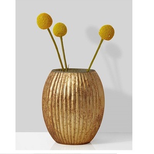 Ensemble de deux jardinières décoratives extérieures polies et brillantes en métal pour la décoration de jardin à la maison et à l'hôtel - Product Image 3