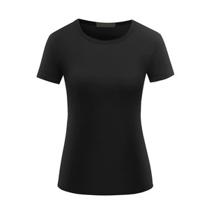Camiseta ajustada en blanco de secado rápido para mujer de calidad superior, camiseta altamente transpirable y sostenible para mujer a bajo precio - Product Image 6