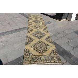 Alfombra clásica de lana turca Vintage de 3x13,3 pies, diseño de retales beige y marrón, alfombra para sala de estar con respaldo de látex - Product Image 1