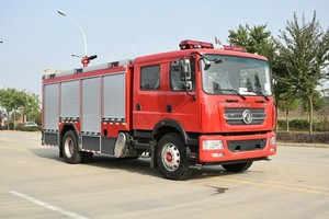 DongFeng 4*2 Véhicules de service d'incendie et de sauvetage Camion de <span class=keywords><strong>pompier</strong></span> d'<span class=keywords><strong>a</strong></span>éroport à <span class=keywords><strong>vendre</strong></span> - Product Image 4