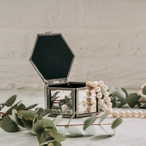 Boîtes de rangement pour bijoux en acier inoxydable de qualité supérieure, fabriquées à la main, avec couvercle carré, fermeture classique, moderne et luxueuse, idéales pour offrir en cadeau - Product Image 5