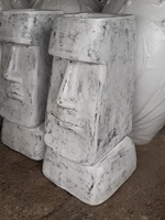 GRC Pot dan Vas Besar Adalah Pot Unik dari Bali. Kami Menyediakan Pot dan Vas GRC Khusus Berdasarkan Kebutuhan Anda