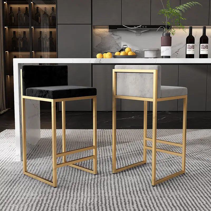 नए डिजाइन शीर्ष गुणवत्ता मल बार लक्जरी कुर्सियां धातु फ्रेम बार मल आधुनिक होटल
