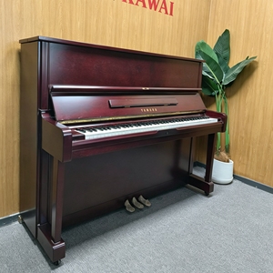 Piano vertical Yamaha YU1 color rojo vino, sonido de alta calidad, adecuado para uso doméstico y profesional, 88 teclas, U1 U2 U3 - Product Image 1