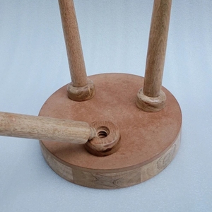 Mesa auxiliar plegable de madera esmaltada moderna 2025, hermosa mesa auxiliar de forma redonda, taburete con soporte para plantas, muebles de café para sala de estar - Product Image 5