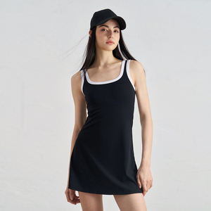 Vestido de Tenis y Golf para Mujer, Cuello Alto, Elástico en 4 Direcciones, Secado Rápido, Tejido Transpirable, Pantalones Cortos Interiores, Color Elegante en la Parte Delantera - Product Image 3