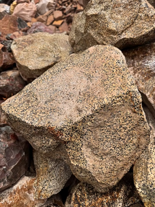 Japser de dalmation rugueuse d'exportateurs indiens avec des utilisations polyvalentes de forme brute Japser de dalmation rugueuse à vendre - Product Image 2