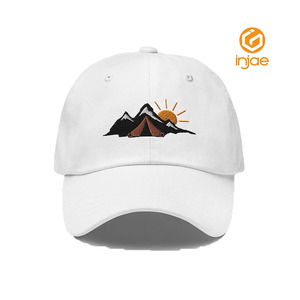 Best Choice Sporty Baseball Caps Custom 2D Embroidered Logo Front Design Curved Brim Unstructured Profile Outdoor Sports Common - Product Image 1