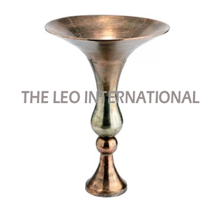 Aluminum Metal <b>Unique</b> Shape Shinny Polish Fancy Style <b>Vase</b> Used Home Flowers Table Top Decoration <b>Vase</b> - Product Image 3