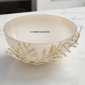 Décor de hall d'hôtel intérieur bol japonais de grande taille dessus de table accent métal artisanat aluminium et verre illustration - Product Image 5