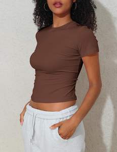 T-shirt pour femmes grande taille Premium Plus, tricot lisse, toucher plume, coupe ajustée, respirant, écologique, confort quotidien estival, couche douce et fraîche - Product Image 1