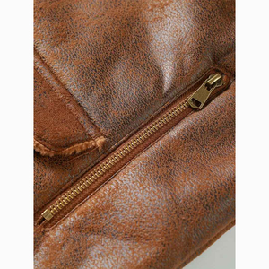 Chaqueta OEM de cuero negro para hombre, diseño personalizado, cuello levantado, impermeable, para exteriores, ropa informal, estilo de moto popular, logotipo frontal - Product Image 3