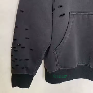 Sweat-shirt à capuche personnalisé en gros, épais, en molleton bouclette délavé, effet vieilli, 400 GSM, coupe classique, noir gaufré, 100% coton - Product Image 5