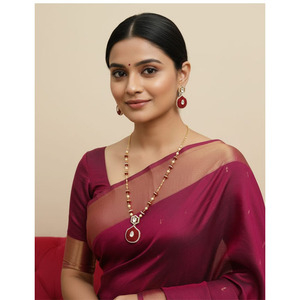 Pendentif classique en or plaqué 9 carats avec diamants Kundan Meena Polki pour les fêtes - Product Image 1