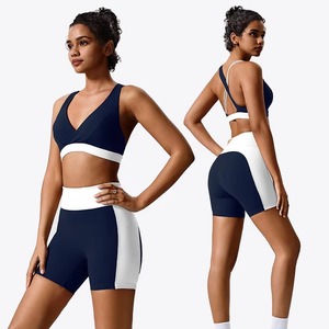 Conjunto Deportivo de Dos Piezas para Gimnasio, Brasier y Pantalones Cortos, Ropa Deportiva Transpirable, Conjuntos de Yoga con Compresión, Conjuntos de Fitness Reciclables para Gimnasio - Product Image 1