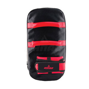 Almohadilla tailandesa duradera para entrenamiento de boxeo y Kickboxing con diseño de agarre cómodo Almohadilla tailandesa Premium con costuras reforzadas - Product Image 4
