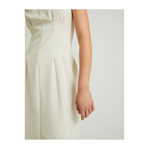 Robe BGN taille mini à col en V avec plis détaillés pour le travail, modèle S23D005 - Product Image 6