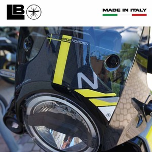 Kit Adesivi 3D Personalizzati per Moto, Protezioni Serbatoio e Logo per Husqvarna Norden 901 2024-2025 Compatibili - Product Image 2
