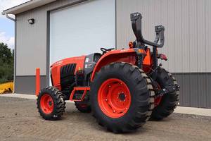 Pour tracteur chenillé diesel 4x4 L4060 LE 55HP (Série L60) avec boîte de vitesses et roulement de pompe - Product Image 2