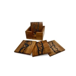 Sous-verre carré en bois personnalisé, durable et écologique avec un design moderne et un support pour sous-verre - Product Image 3