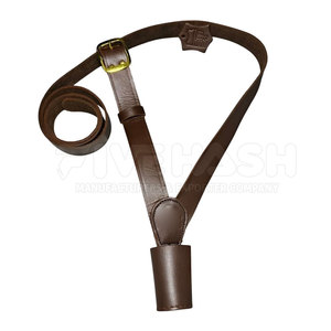 Porta Banderas de Cuero Premium con Acabado Liso y Material Resistente, Perfecto para Uso en Ceremonias y Eventos Especiales - Product Image 3
