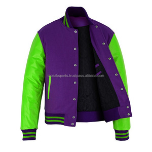 Blouson universitaire OEM 2026 en laine violette de qualité supérieure avec manches en cuir vert pour homme – 100 % haute qualité, faible MOQ, vestes chauffantes tendance - Product Image 3
