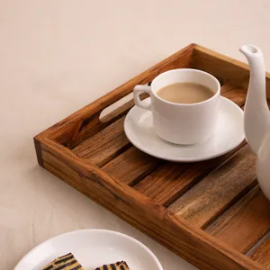 Plateau de service en bois rayé artisanal pour la présentation des aliments, les fêtes, la décoration intérieure et le service sur table, fournisseur en gros - Product Image 3