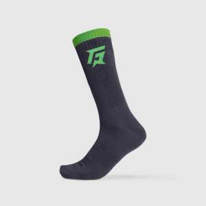 Chaussettes de sport EnduraFlex personnalisables avec logo, imprimé rayé, tricotées haute performance, respirantes et antibactériennes pour l'automne et le cyclisme - Product Image 1