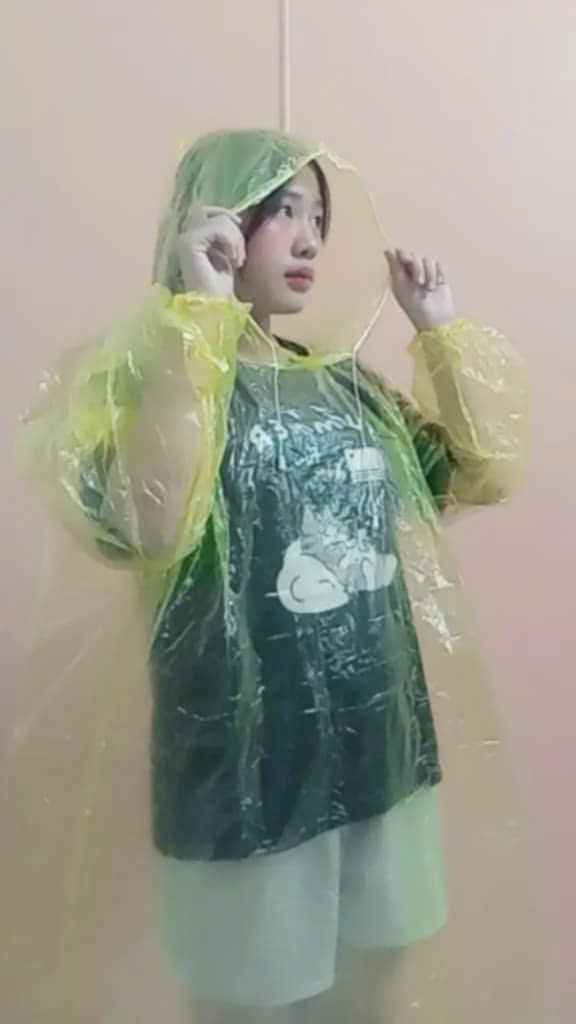 สีเขียวอ่อน