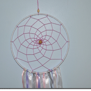 Atrapasueños blanco y rosa con cintas atrapasueños personalizado para colgar en la pared decoración del hogar - Product Image 2