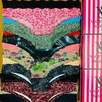 Tangas de mujer sexys de encaje tejido sin costuras de tiro medio, 100% algodón, ecológicas, transpirables, antibacterianas, con logo en la cintura.