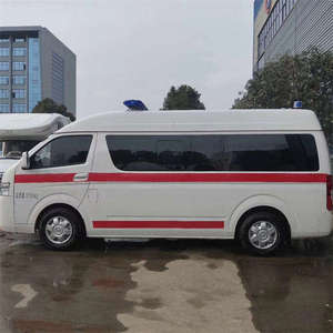 Ambulance EURO-6 ALS d'occasion certifiée Gulf avec équipement médical incluant ACLS, transmission manuelle, options essence et diesel - Product Image 3