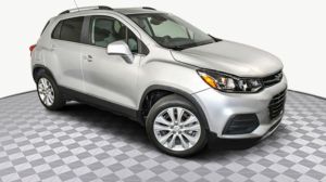 Chevrolet Trax 2020 avec toit ouvrant panoramique Sièges en cuir Direction gauche bien utilisée - Product Image 4