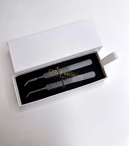 Pince à épiler pour extensions de cils GETUP BROSONS IMPEX de haute qualité, en acier inoxydable, à 45 degrés, avec revêtement en poudre noire et pointe argentée lisse - Product Image 5