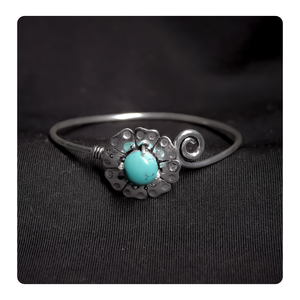 Elegant 925 Sterling Silver <b>Bracelet</b> for <b>Women</b> Polished Finish Adjustable Fit Perfect for Retailers Online Sellers and Bulk - Product Image 3