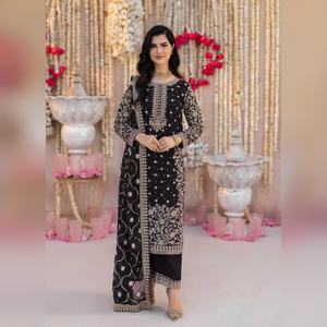 Conjunto de salwar kameez plazzo de georgette multicolor de última moda con detalles de bordado resham y dupatta elegante, colección 2025 - Product Image 5