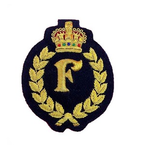 Insignia de tela personalizable con bordado a mano 3D de diamantes de imitación y hilo de bullion, de alta calidad, hecha a mano, para blazer y clubes, de fabricante pakistaní - Product Image 6