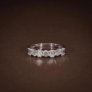 Anillo de Eternidad con Diamantes Cultivados en Laboratorio de 1.22 Ct, Corte Esmeralda y Brillante Redondo, Anillo de 7 Piedras, Diamantes Certificados IGI F VVS1 VVS2 - Product Image 1