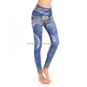 Nouveauté 2026 : Ensemble de yoga pour femme sur mesure – Nouveauté très tendance : Ensemble de sport sexy avec soutien-gorge et legging de yoga court - Product Image 3