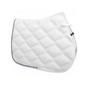 Tapis de selle matelassé en coton robuste, résistant à l'usure, pour l'entraînement quotidien, tapis d'équitation polyvalent pour les clubs équestres - Product Image 4