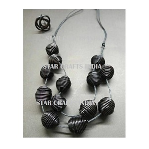 Respuesta rápida recién lanzado Multi formas tonos resina cuentas mujeres collar declaración grueso cuentas collares joyería de moda - Product Image 3