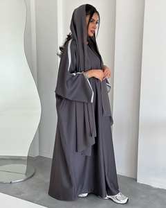 Vêtements de prière traditionnels musulmans faits à la main pour adultes Abaya de Dubaï en soie noire belle broderie blanche anti-rides à manches longues - Product Image 3