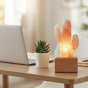 Lámpara de Sal del Himalaya con Forma de Cactus, Funciona con Batería, Tallada a Mano, Cristal Rosa Natural, Luz Nocturna Portátil para Escritorio y Decoración de Viaje - Product Image 2