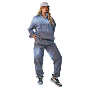 Survêtement à capuche pour femme, personnalisable, uni, coupe-vent, deux pièces, cordon de serrage, 100% polyester, respirant, imperméable, séchage rapide - Product Image 1