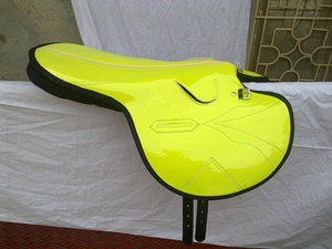 อานม้าหนังแท้สำหรับแข่งม้า น้ำหนักเบา - Product Image 2