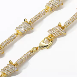 Collier chaîne cubaine haut de gamme en moissanite, diamant, brillant, glacé, pour un look urbain moderne - Product Image 4