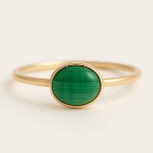 Bague en or 14 carats de haute qualité avec pierre précieuse verte Malachite à la mode excellente pour les femmes et les filles pour les mariages - Product Image 1