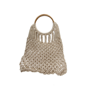 Sacs à main en coton macramé avec pompon, Shopping plage, sac en macramé fait à la main pour filles du Bangladesh par un artisanat de qualité, nouvelle collection - Product Image 3
